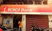 कई बैंकों में यह सीमा आमतौर पर ₹2,000 से ₹10,000 के बीच होती है।- India TV Paisa