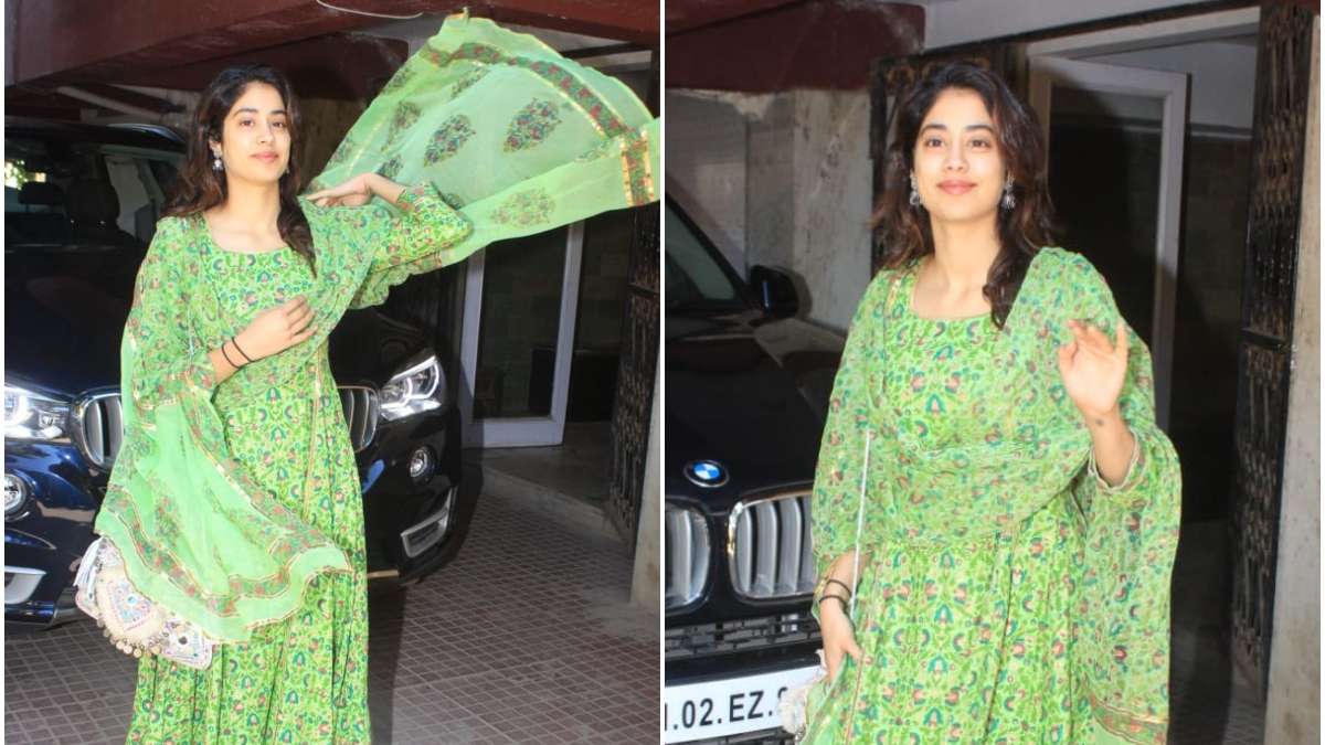 Janhvi Kapoor looking stunning in floral green kurta see photos: जाह्नवी  कपूर के 'नो मेकअप' लुक ने फैंस को बनाया दीवाना, ग्रीन कलर के फ्लोरल अनारकली  सूट में दिखीं ...