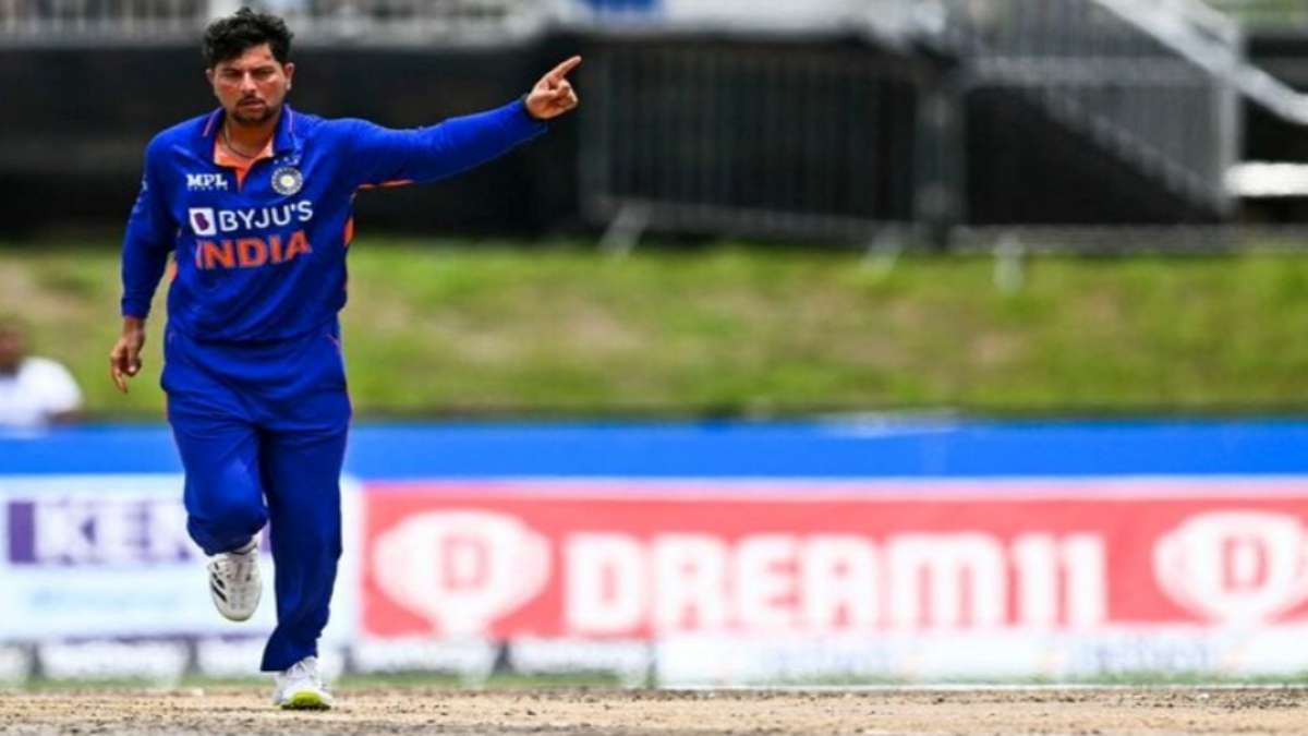 INDA vs NZA Kuldeep Yadav Takes Hattrick 2nd Unofficial ODI Four Wickets  Holds Two in International Cricket कुलदीप यादव ने ली हैट्रिक, ODI में दो  बार पहले भी कर चुके थे ये