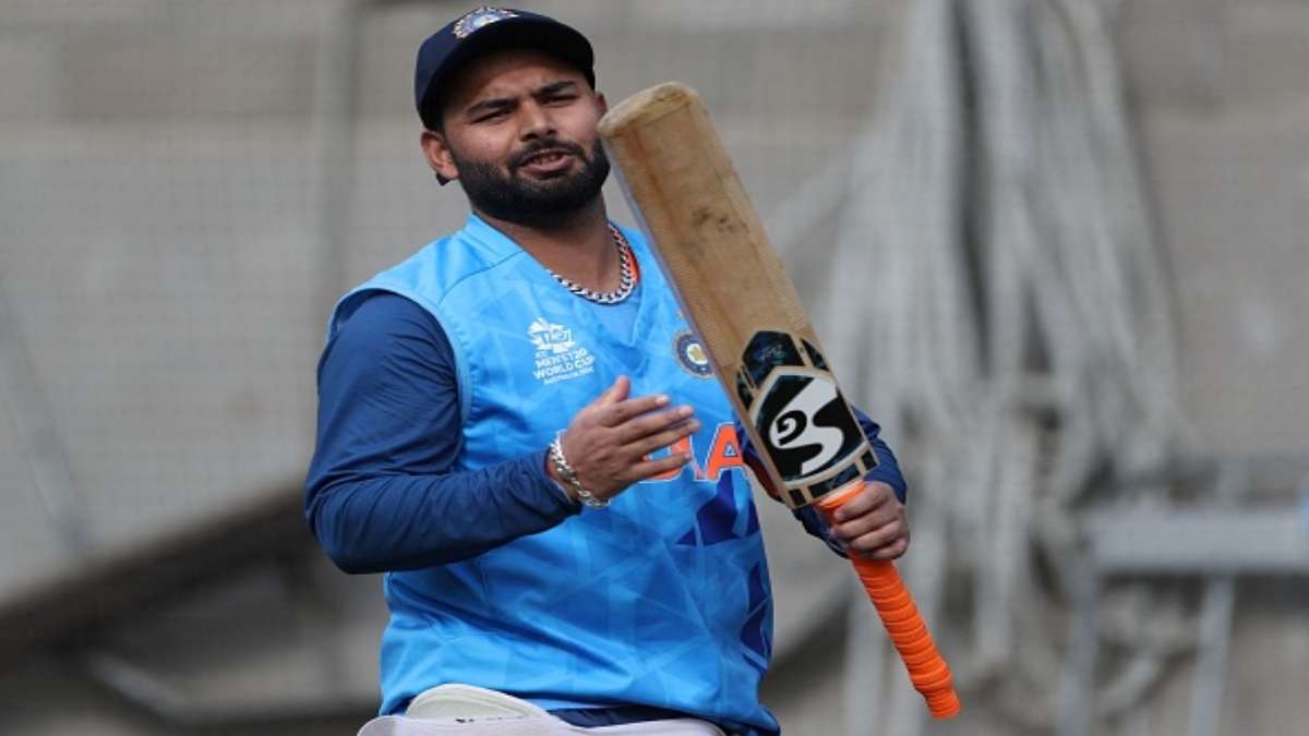 Rishabh Pant injury update right knee mobilised after surgery may take six  months to comeback | ऋषभ पंत की इंजरी पर बड़ा अपडेट, दाहिने घुटने में शुरू  हुई हरकत, इतने दिनों बाद