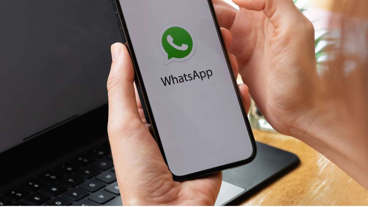 Whatsapp Voice note feature are coming soon all you need to know here | अब  व्हाट्सएप स्टेटस में लगेगा वॉयस नोट, इस नए फीचर्स के लिए इन बातों का ध्यान  रखना है