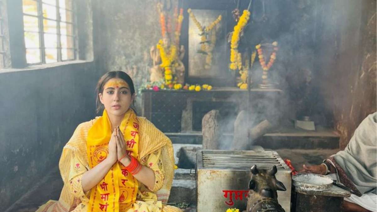 Sara Ali Khan ने भोलेनाथ के साथ शेयर की फोटो, लोगों ने धर्म को लेकर जमकर