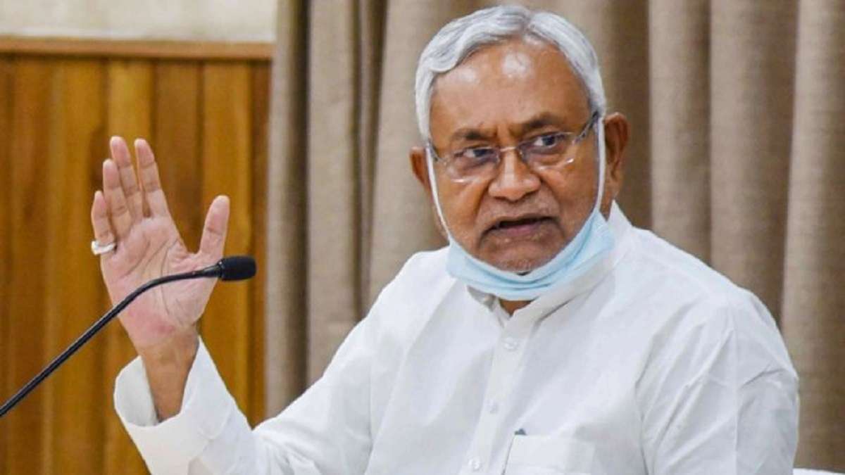 Nitish kumar instructions to officials after attack on people of Bihar in  Tamil Nadu तमिलनाडु में बिहार के मजदूरों पर हमले, CM नीतीश ने अधिकारियों को  दिए निर्देश - India TV Hindi