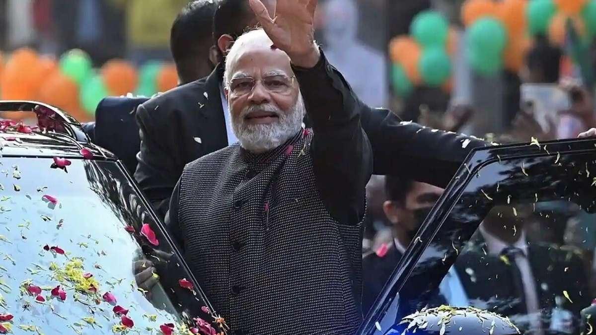 PM मोदी की सुरक्षा में बड़ी चूक, सुरक्षा में गड़बड़ी से मचा हड़कंप- Big lapse in PM Modi's security, there was a stir in the security