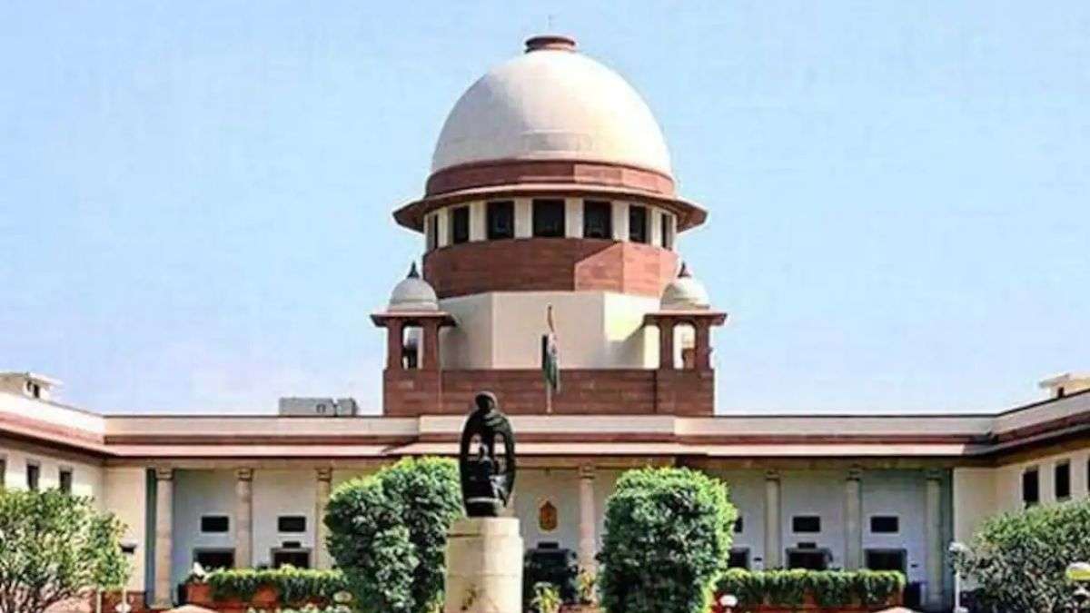 Judges has no right to give interview about pending cases says SC - अदालत  में लंबित मामलों के बारे में इंटरव्यू देने का किसी जज को अधिकार नहीं, सुप्रीम  कोर्ट ने दी