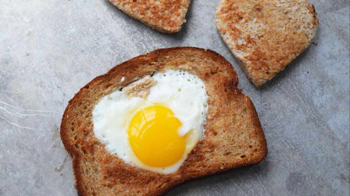 Egg and bread, know how good is this food combination for breakfast?  - India TV Hindi