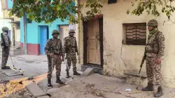 पश्चिम बंगाल में चुनाव से पहले ED का बड़ा एक्शन, भ्रष्टाचार-मनी लॉन्ड्रिंग पर कसा शिकंजा