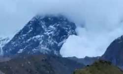 The mountain of snow slipped again in the Kedarnath - India TV Hindi News