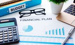 Financial year planning tips for working women - India TV Paisa