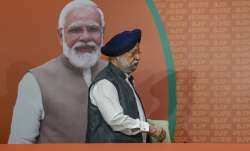 Union Minister Puri said on reduction of petrol price We will see in the coming time, what can happe- India TV Paisa