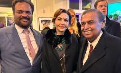 Mukesh And Nita Ambani- India TV Paisa