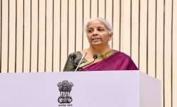 नई दिल्ली में बीते बुधवार को डिजिटल भुगतान पुरस्कार 2025 समारोह को संबोधित करती हुईं केंद्रीय वित्त - India TV Paisa