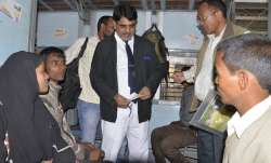 indian railways, Indian Railways Rules, railway act 1989, railway act 1989 section 141, emergency al- India TV Paisa