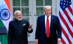 प्रधानमंत्री नरेन्द्र मोदी के साथ अमेरिका के राष्ट्रपति डोनाल्ड ट्रम्प। (फाइल)- India TV Paisa