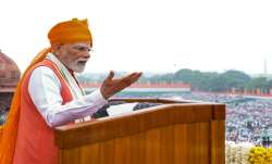 दिल्ली के लाल किले की प्राचीर से शुक्रवार को स्वतंत्रता दिवस के मौके पर भाषण देते हुए प्रधानमंत्री न- India TV Paisa