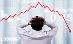 निफ्टी बैंक भी 82.7 अंक टूटकर 58,302.55 के लेवल पर था। - India TV Paisa