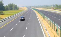 नोएडा एयरपोर्ट से...- India TV Paisa