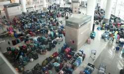 IndiGo, IndiGo Crisis, ministry of civil aviation, IndiGo flight cancel, IndiGo flights cancelled to- India TV Paisa