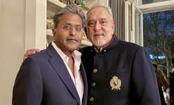 जन्मदिन की पार्टी में...- India TV Paisa