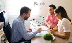 कई मामलों में थोड़ा अधिक ब्याज दर वाला लोन कुल मिलाकर सस्ता पड़ सकता है।- India TV Paisa