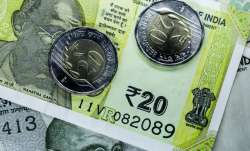 विदेशी निवेशकों की निरंतर बिकवाली का असर है।- India TV Paisa