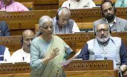 लोकसभा में बुधवार को बजट पर चर्चा का जवाब देतीं वित्त मंत्री निर्मला सीतारमण। - India TV Paisa