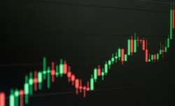 सिगरेट बनाने वाली...- India TV Paisa