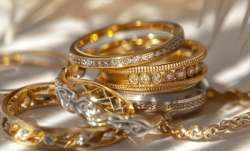 मंगलवार को सोने की कीमतें मामूली बढ़कर लगभग $5,020 प्रति औंस तक पहुंच गईं।- India TV Paisa