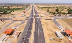 नोएडा एयरपोर्ट और...- India TV Paisa