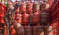 lpg, cng, png, natural gas, lpg cylinder, commercial lpg cylinder, lpg cylinder supply, commercial l- India TV Paisa