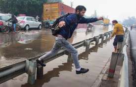 IMD weather forecast rain predicted in kota bharatpur jaipur rajasthan अगले 24 घंटे में इन जगहों पर IMD weather forecast rain predicted in kota bharatpur jaipur rajasthan अगले 24 घंटे में इन जगहों पर - India TV Hindi