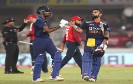IND v ENG, 1st ODI : जीत के... IND v ENG, 1st ODI : जीत के...- India TV Hindi