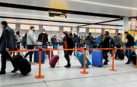 Britain adds India to COVID-19 travel red list amid concerns over new variant Britain adds India to COVID-19 travel red list amid concerns over new variant- India TV Hindi
