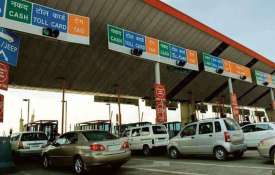 NHAI guidelines for toll plazas Maximum 10sec service time, no queue beyond 100 mtrs see details NHAI guidelines for toll plazas Maximum 10sec service time, no queue beyond 100 mtrs see details - India TV Hindi
