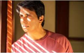 sonu sood sent ambulance and admitted covid positive patient sonu sood sent ambulance and admitted covid positive patient- Daily News 9 Hindi