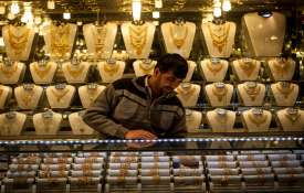 Big good news Gold price declines rupees 259 sliver rupees 110 today 10 june citywise rate list Big good news Gold price declines rupees 259 sliver rupees 110 today 10 june citywise rate list- India TV Hindi