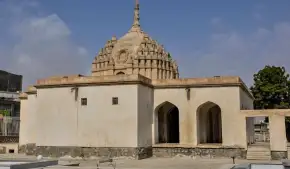 ईरान का बंदर अब्बास शहर, जिसका भारत से है खास रिश्ता, देखें तस्वीरें