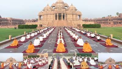 International Yoga Day 2022: दिल्ली के स्वामीनारायण अक्षरधाम मंदिर में पूरे उत्साह से मनाया गया योग दिवस, देखें तस्वीरें - India TV Hindi