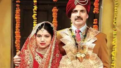 Akshay Kumar की ऑनस्क्रीन पत्नी बॉयफ्रेंड संग हुई स्पॉट, यूजर्स ने किया  ट्रोल - India TV Hindi