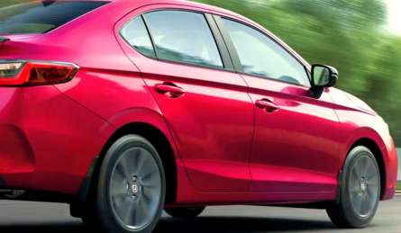 HONDA की इस पॉपुलर कार पर मिल रहा ₹1.64 लाख का फायदा, आप भी घर ला सकते हैं सपनों की कार