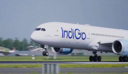 सिर्फ ₹1299 में भी घरेलू हवाई यात्रा का मौका! ₹4599 में इंटरनेशनल उड़ान, IndiGo लाया धमाका ऑफर, बुकिंग शुरू
