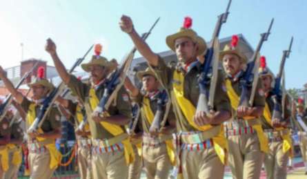 यूपी होमगार्ड स्थाई नौकरी है? कितने घंटे की होती है ड्यूटी? बनना है होमगार्ड तो जान लें ये जरूरी बातें