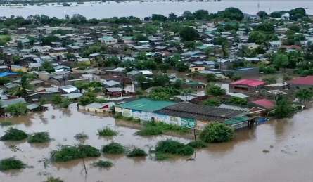 जलवायु परिवर्तन की वजह से खतरनाक बन रही हैं मौसमी घटनाएं, यहां हैं भयावह हालात; 100 से अधिक की मौत