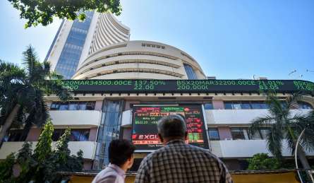 Stock Market Highlights: बाजार ने कर ली रिकवरी, सेंसेक्स 317 अंक चढ़कर बंद, निफ्टी 25,550 के पार