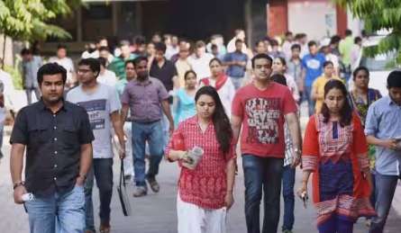 महाराष्ट्र में युवाओं के लिए खुशखबरी, 70 हजार पदों पर निकलने वाली है सरकारी नौकरी 