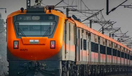 IRCTC ने यात्रियों के लिए शुरू की ई-पेंट्री सर्विस, सीधे सीट पर डिलीवर होगा खाना