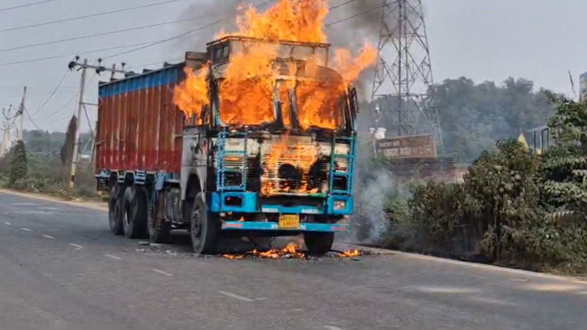 पटना में ट्रक ने स्कूली ऑटो में मारी जोरदार टक्कर, 4 बच्चों की हुई दर्दनाक मौत व 8 घायल