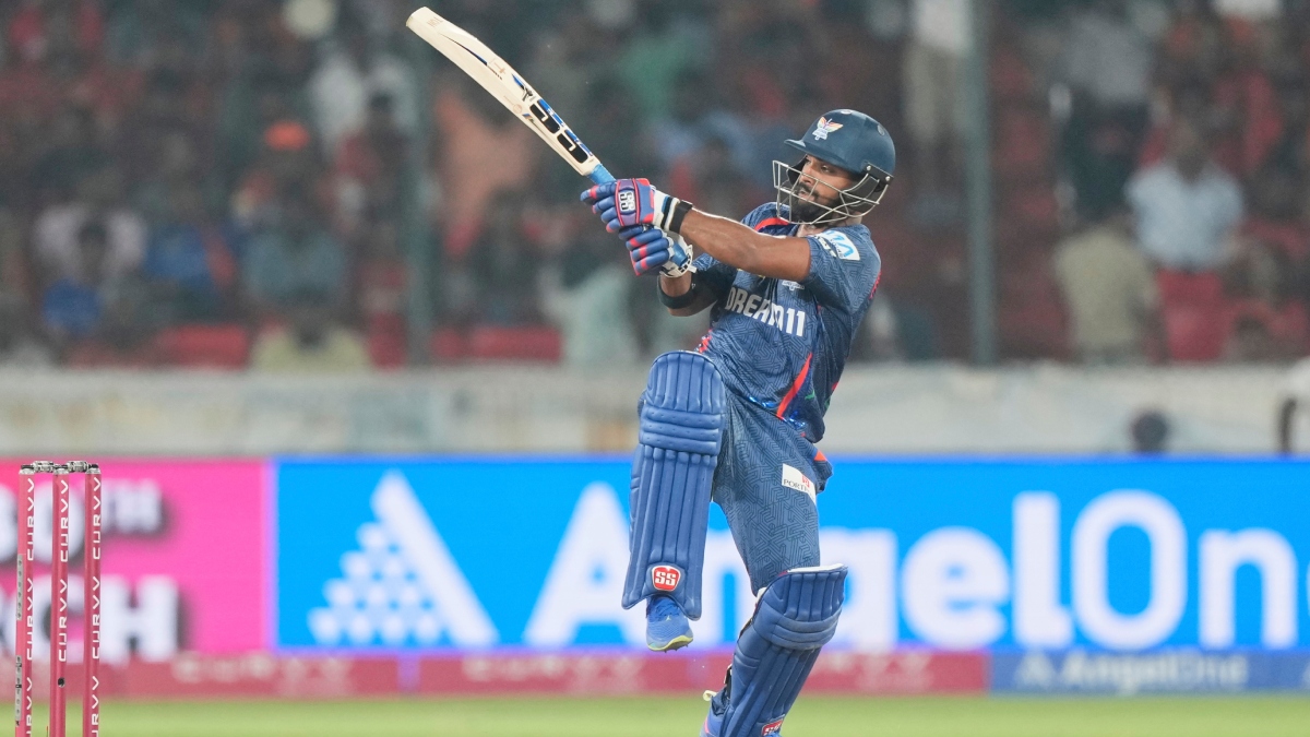 गेल, पोलार्ड और रसेल के धांसू क्लब में एंट्री मारने के लिए तैयार निकोलस पूरन, सिर्फ 9 रनों की दरकार