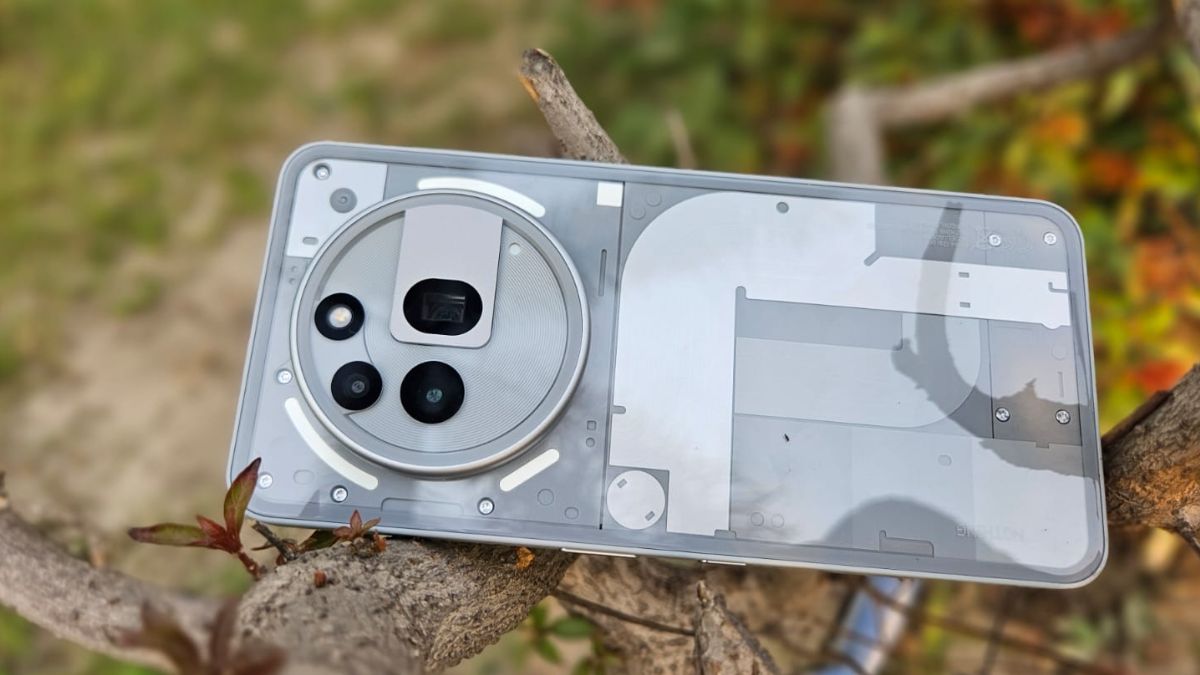 Nothing 3a Pro Review: मिडरेंज बजट में फ्लैगशिप फीचर्स वाला फोन, जानें इसकी अच्छी और बुरी बातें