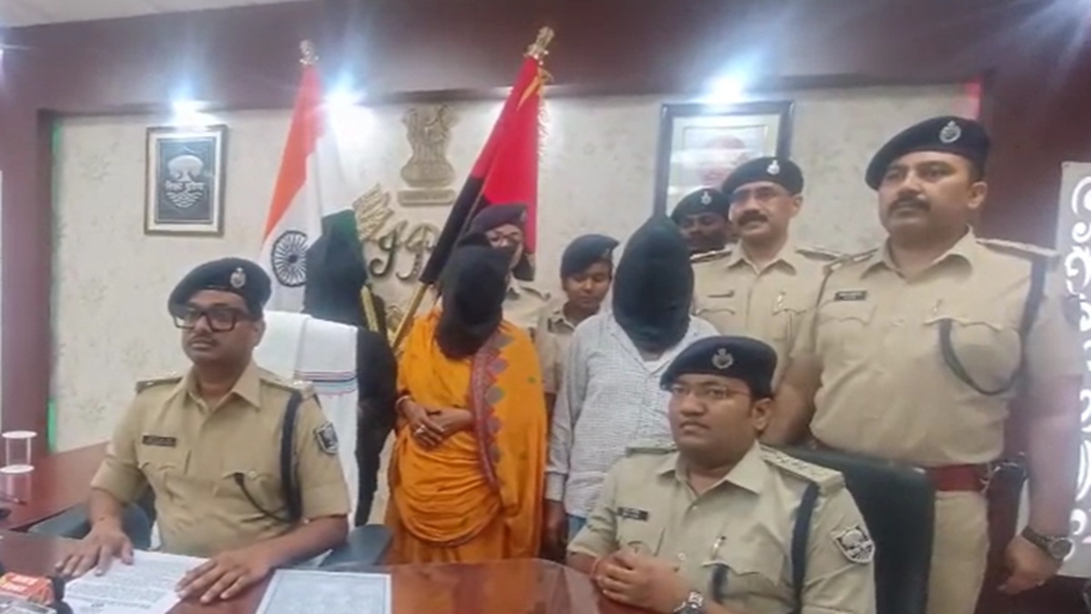 बिहार: बांका में सिर कटा शव मिलने का मामला, पत्नी ही निकली खून की प्यासी, पुलिस ने किया खुलासा